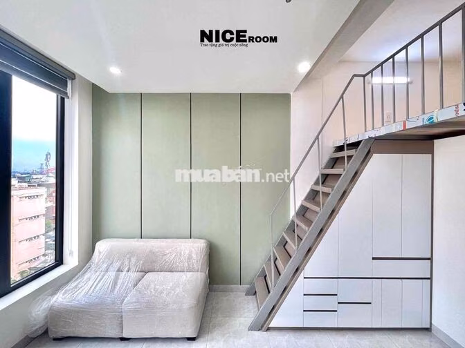 căn hộ có gác giá 5tr7 nhà mới 100% có thang máy