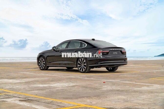 Volvo S90 Plug-in Hybrid - ƯU ĐÃI 200 Triệu