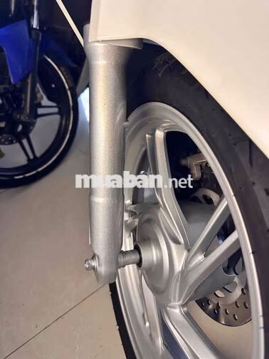 Honda SH 160 CBS 2025 Trắng 2200km