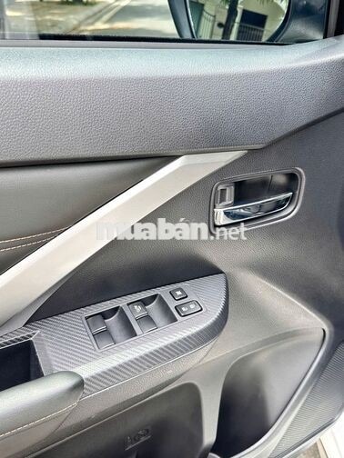 Mitsubishi Xpander Premium 2025 1.5AT Trắng