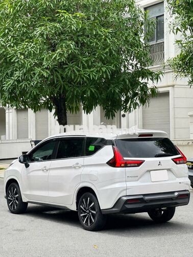 Mitsubishi Xpander Premium 2025 1.5AT Trắng