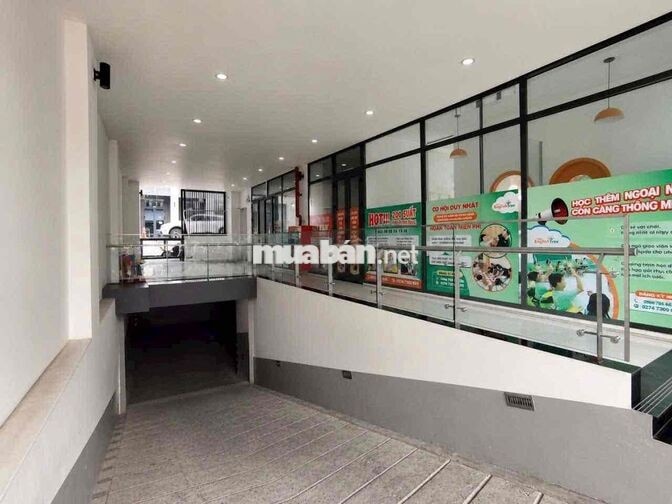 CHO THUÊ VĂN PHÒNG 150M² TẠI BCONS TOWER 6