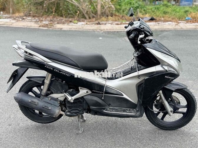 Honda Air Blade 2011 Đen, Bạc