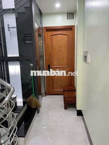 Nhà thuê Mặt tiền đg 74 Bình phú Q6