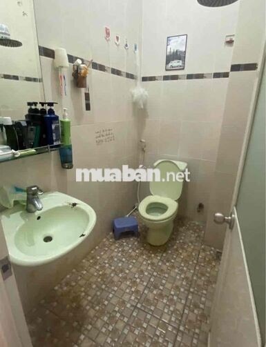 Phòng có nvs riêng, ở Q3 chợ Bàn Cờ gần HCMUE, SGU, UEH, VHU, Huflit,.
