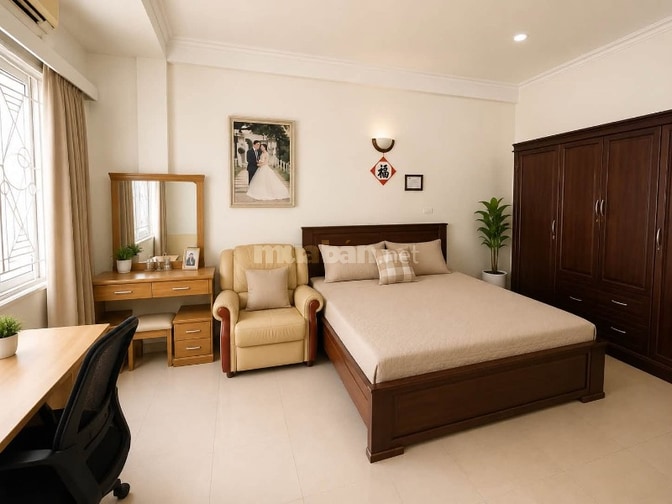 Bán nhà phố Giảng Võ, Ba Đình 80m, xây 5 tầng, khu phân lô, đường ô tô