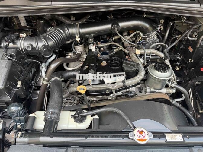 Toyota Innova 2018 Số sàn Vàng đồng 128126 km