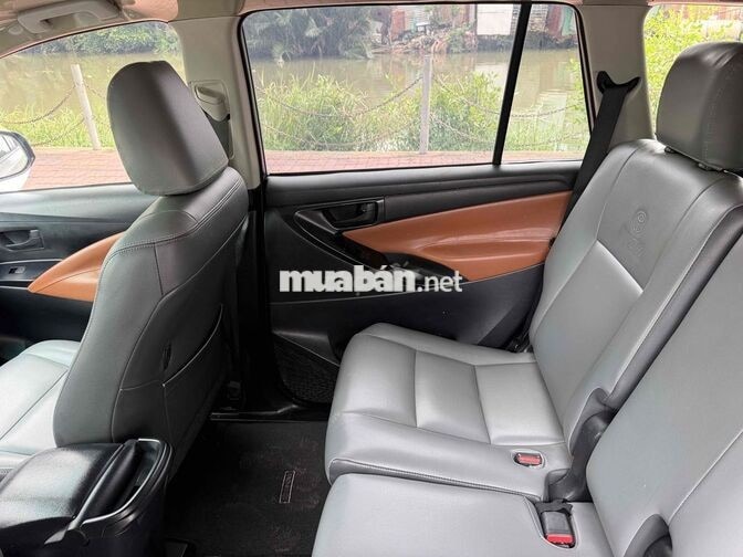Toyota Innova E 2018