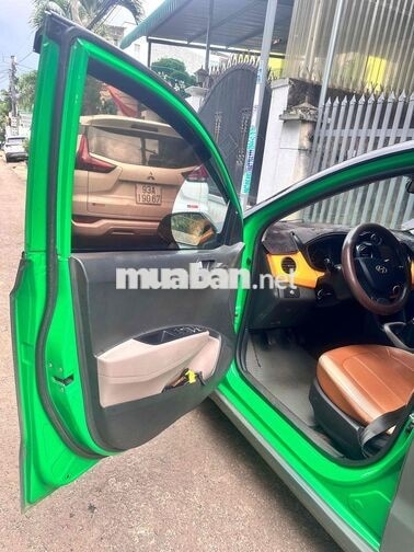 Hyundai i10 2020 Xanh 5 chỗ