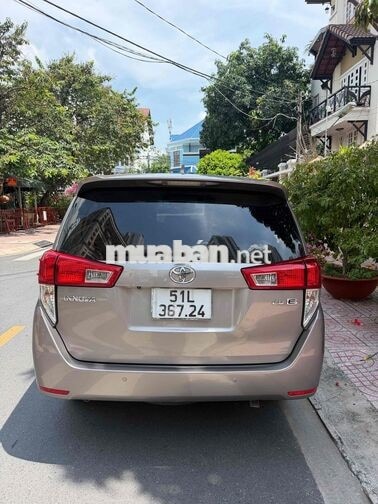 Toyota Innova 2018 Số sàn Vàng đồng 128126 km