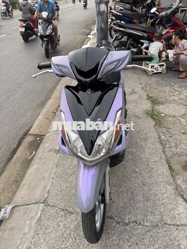 Yamaha Luvias 2012 Tím