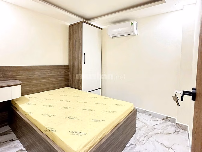 Nhà mới đẹp 3 lầu sân thượng hẻm Trần Bình Trọng, Phường Chợ Quán