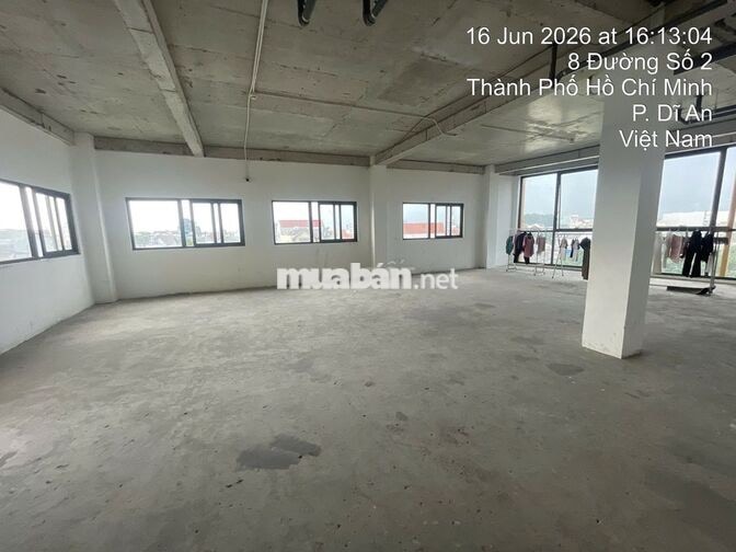 Cho thuê mặt bằng văn phòng full kính 150m²- chỉ 10 triệu/tháng