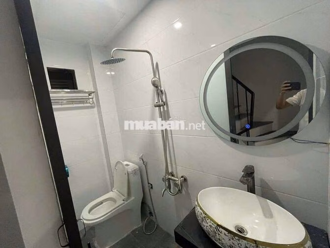 chính chủ cho thuê nhà nguyên căn phố bạch mai
