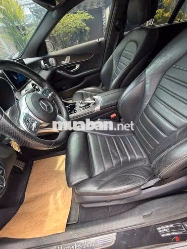 Mercedes-Benz C300 AMG 2019 MULTIBEAM LED Đen