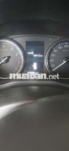 Mitsubishi Outlander Bản full Số tự động Đỏ
