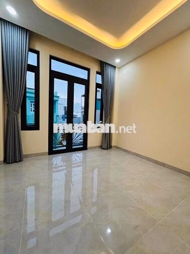Cho Thuê Nguyên căn xe hơi đỗ cửa