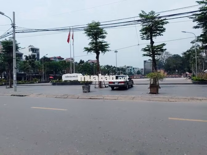 CHO THUÊ CỬA HÀNG LÔ GÓC ĐƯỜNG 2 PHÙ LỖ ĐỐI DIỆN VƯỜN HOA PHÙ LỖ
