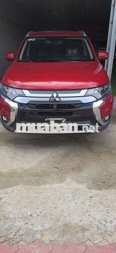 Mitsubishi Outlander Bản full Số tự động Đỏ