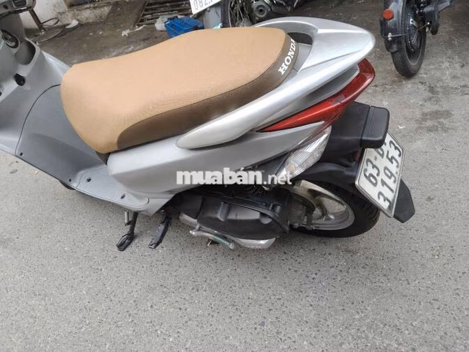 Honda Vision Bạc