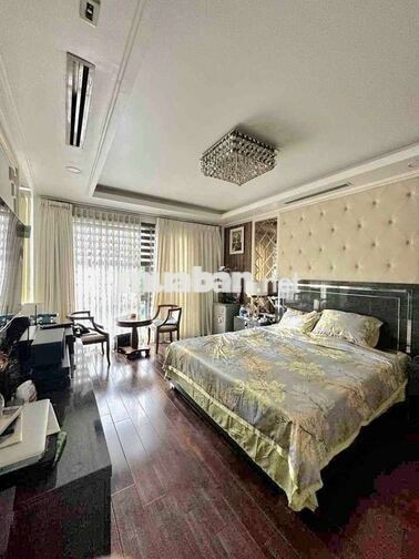 Mặt Tiền 400m2 - full nội thất - đối diện Aeon Tên Lửa