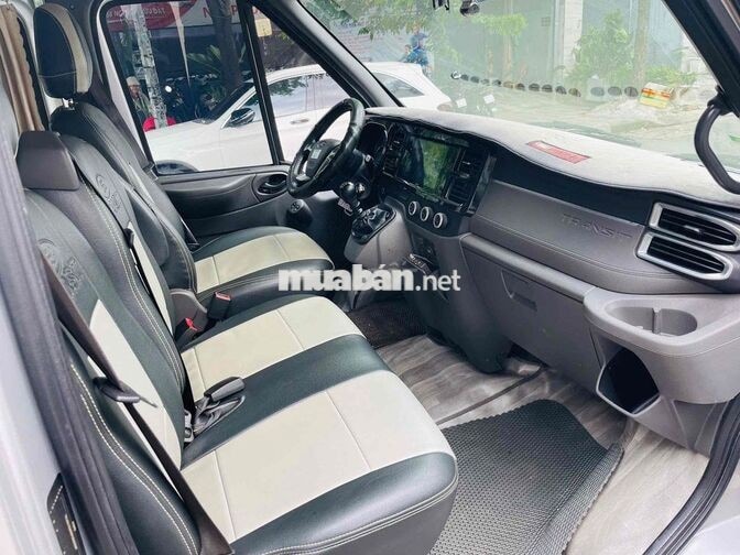 Ford Transit 2023 - Giá 5xx Full Phụ Kiện