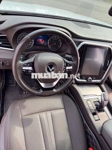VinFast Lux A 2.0 Turbo 2021 Trắng 65.000km