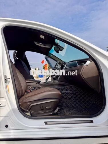 VinFast Lux A 2.0 Turbo 2021 Trắng 65.000km
