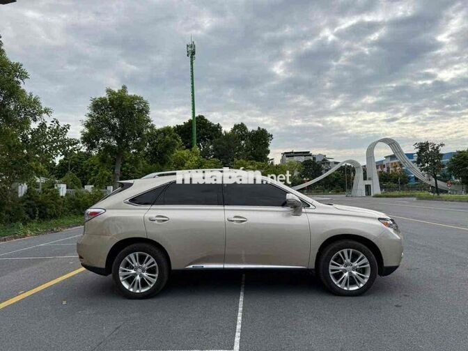 Lexus RX450h AWD 2011 Vàng cát 5 chỗ