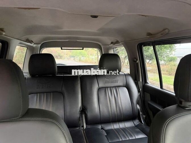 Ford Everest 2006 Đen Dầu