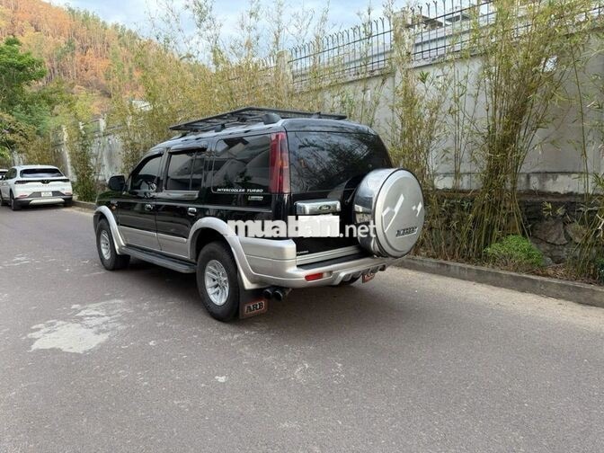 Ford Everest 2006 Đen Dầu