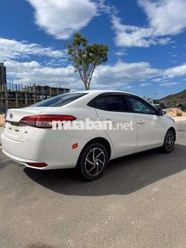 Toyota Vios E MT 2023 Số sàn Trắng