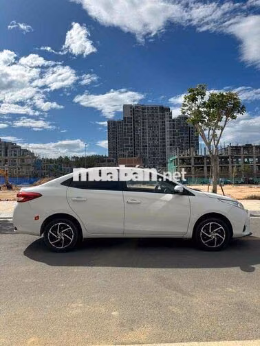Toyota Vios E MT 2023 Số sàn Trắng