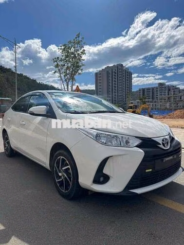 Toyota Vios E MT 2023 Số sàn Trắng