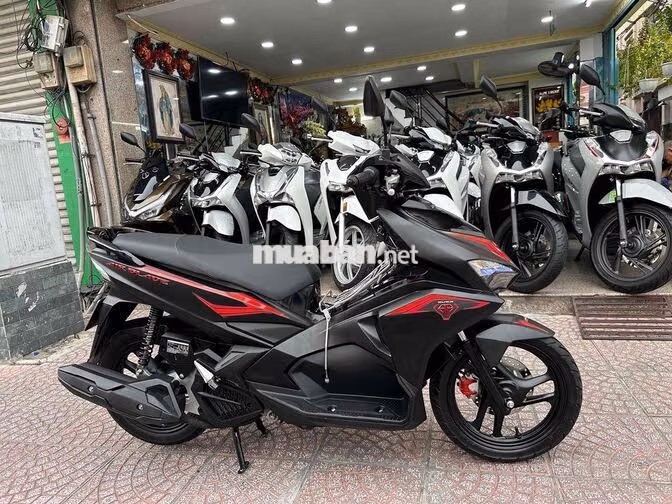 Honda Air Blade 125 2017 Đen Nhám BSTP Chính Chủ