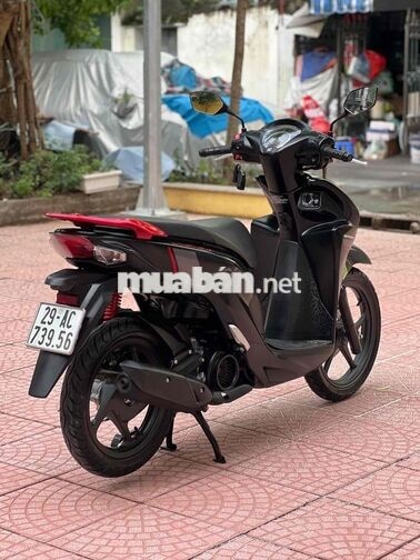 Bán Vision 2025 bản thể thao. sơn zin máy zin