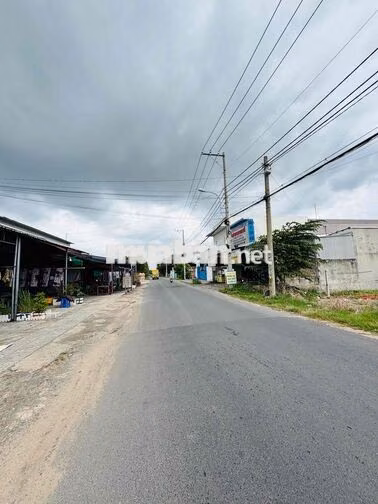 Bán gấp lô đất 340m2 full thổ. tại TÂN THÔNG HỘI ,CU CHI. giá 820tr