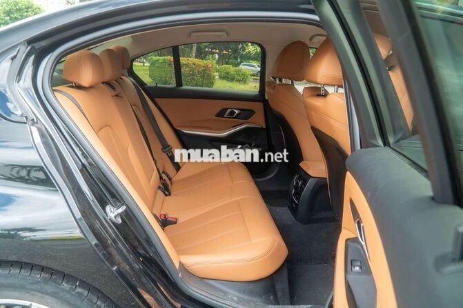 BMW 320i SPORT LINE 2025 BẢO HÀNH HÃNG 2030