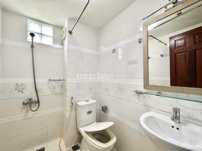 Phúc Yên - Phan Huy ích 2PN 79m2 giá 8,5tr/th full NT nhà mới, trống s