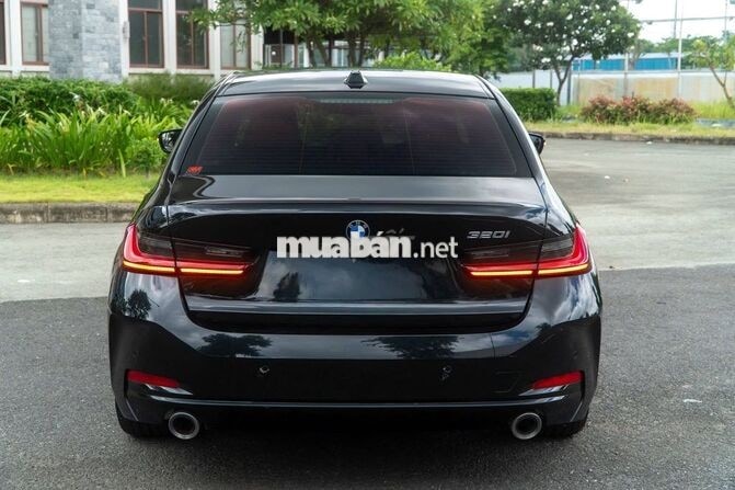 BMW 320i SPORT LINE 2025 BẢO HÀNH HÃNG 2030