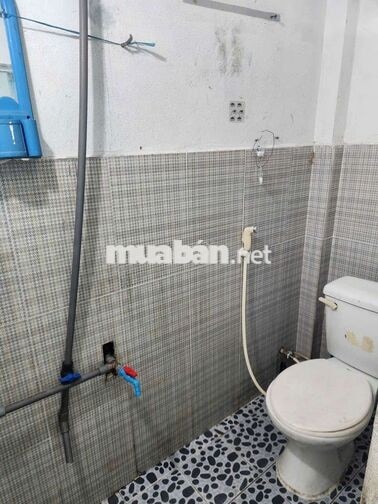 Nhà 3.5x9m lầu 1pn 1wc sân trước rộng hẻm xe hơi thông p8 GV