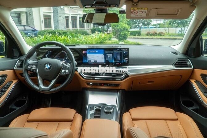 BMW 320i SPORT LINE 2025 BẢO HÀNH HÃNG 2030