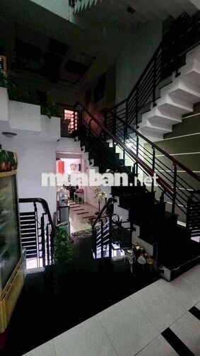 Bán Nhà Mặt Tiền Trần Quý Cáp Phương Sài Nha Trang Vào Ở Ngay