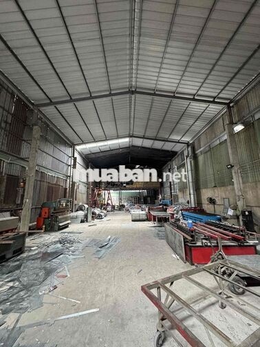 BÁN NHÀ XƯỞNG KIÊN CỐ CÓ DÒNG TIỀN ỔN ĐỊNH 500.000.000VNĐ/NĂM ĐƯỜNG TỈ
