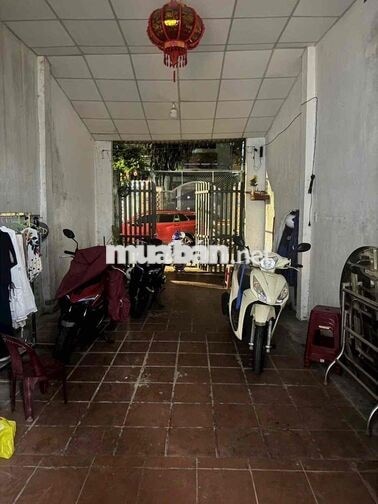 Bán nhà mê lửng 109 Phạm Quang Ảnh