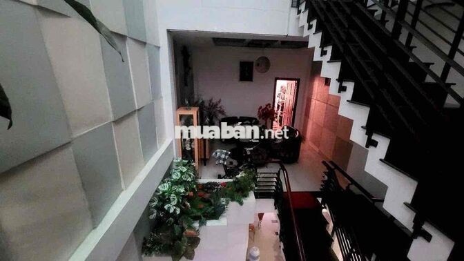 Bán Nhà Mặt Tiền Trần Quý Cáp Phương Sài Nha Trang Vào Ở Ngay