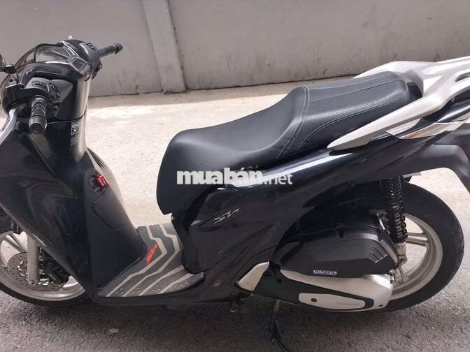 Honda SH 125 CBS 2022 Đen bóng