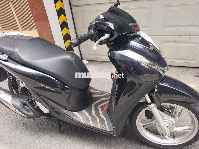 Honda SH 125 CBS 2022 Đen bóng