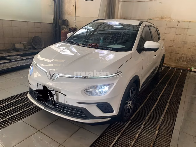 Bán vfe34 sx2022- dk 3/2023 thuê pin tiên phong odo: 46000km