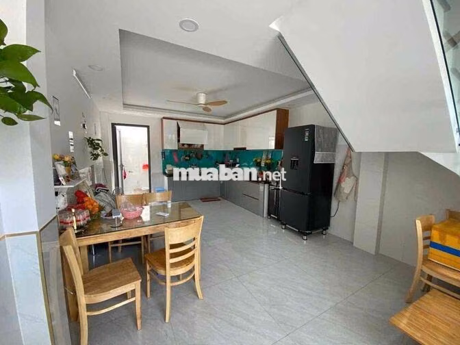 NHà 4PN ĐƯỜNG 12M NGAY CHỢ CẦU ĐỒNG GIÁ 9 TRIỆU